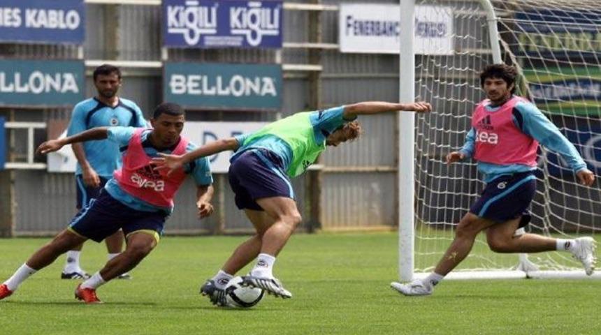 Fener'de kupa mesaisi devam ediyor