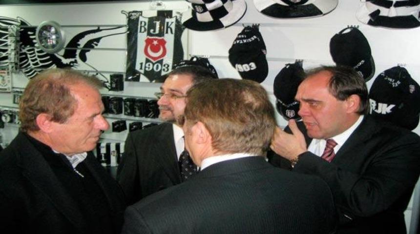 "İki kupayı da alırız"