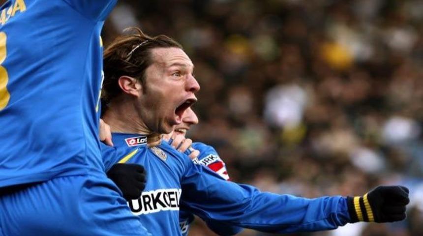 De Nigris'in Domuz Gribi paniği! (VİDEO)