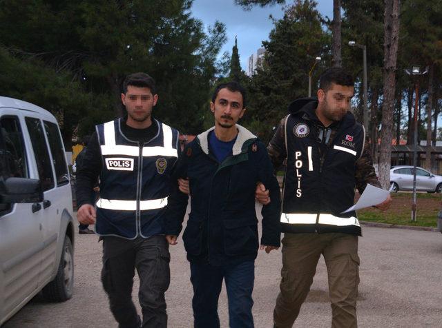 Adana'da FETÖ operasyonu: 21 gözaltı