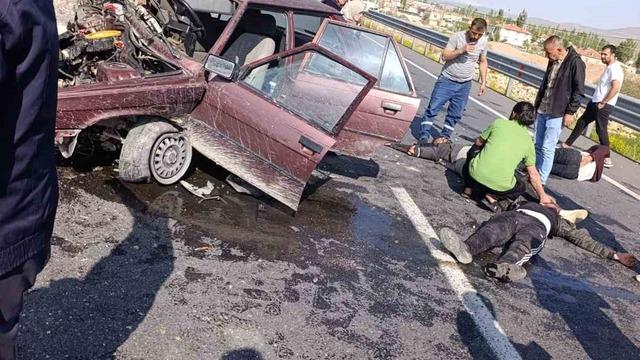 Kayseri’de trafik kazası, 3 kişi yaralandı