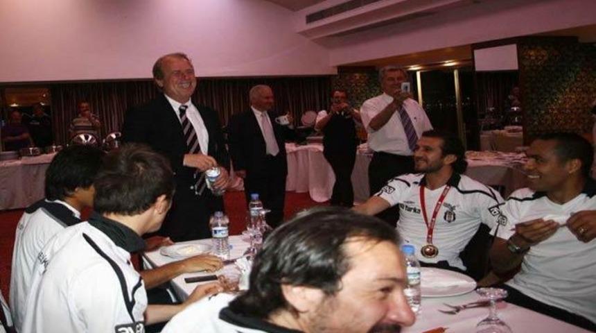 Beşiktaşlılar nasıl bağırdı?