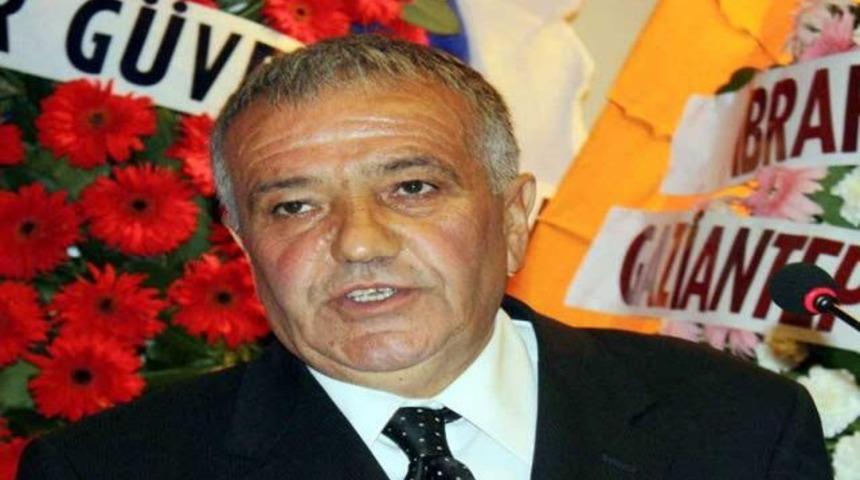 Mamur yeniden başkan