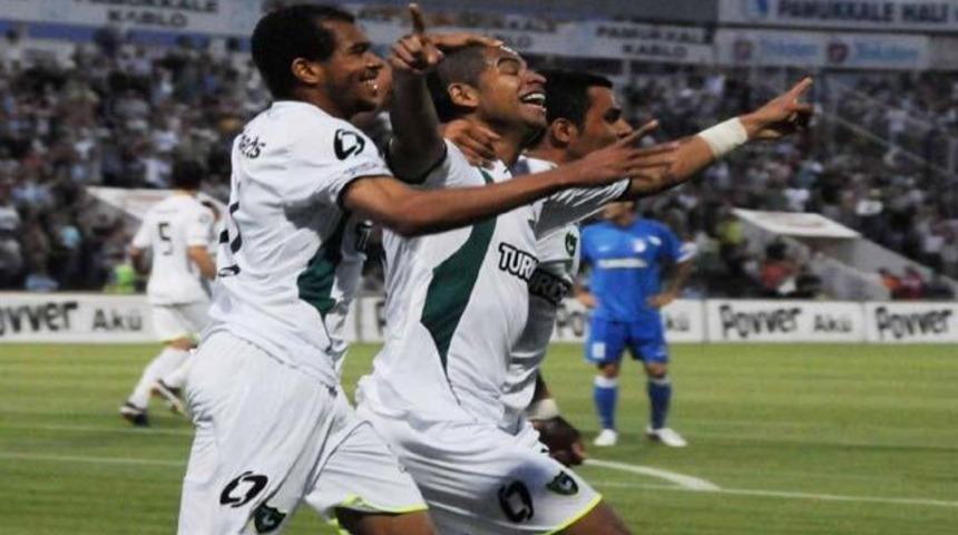 Denizli pes etmiyor: 2-0