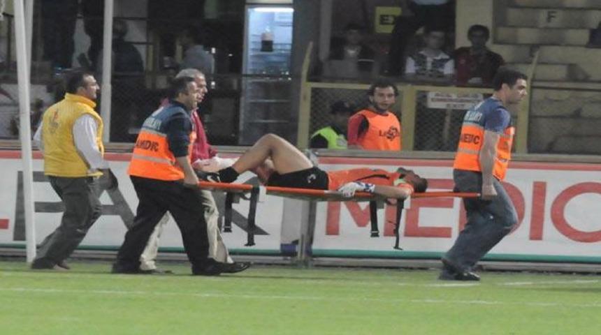 Murat'ın bacağı kırıldı!