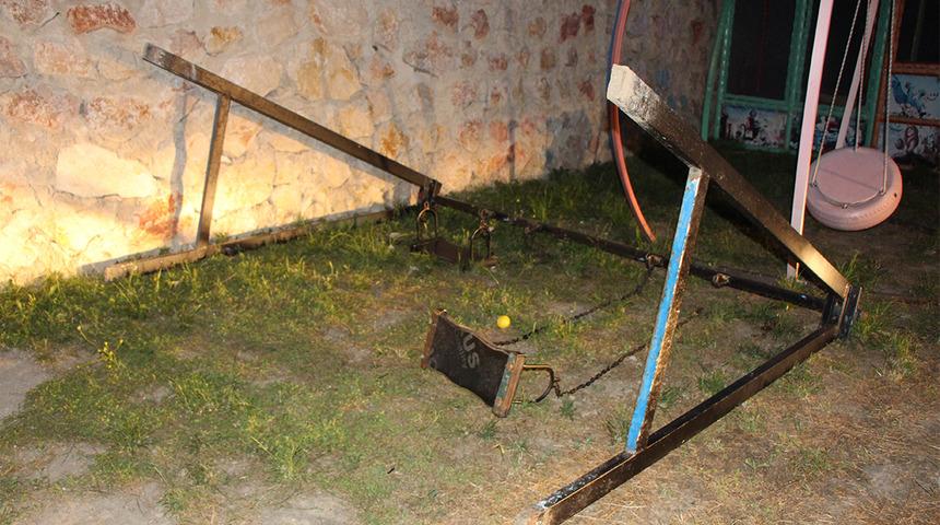 Amasya'da kahreden olay! Devrilen salıncaktan düşen 4 yaşındaki çocuk hayatını kaybetti