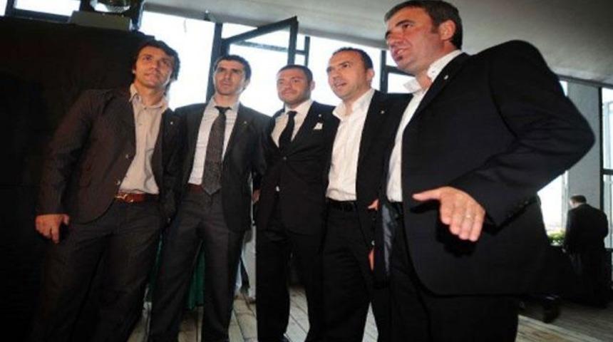 "Efsane Kadro" biraraya geldi!