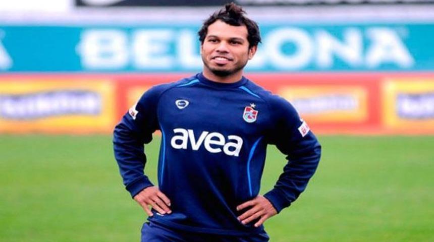 Alanzinho'dan taraftara &ouml;vg&uuml;