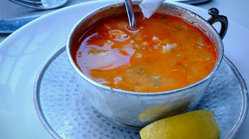 Çorbaya limon sıkmanın faydaları nelerdir? Çorbaya limon sıkmak neye iyi gelir?