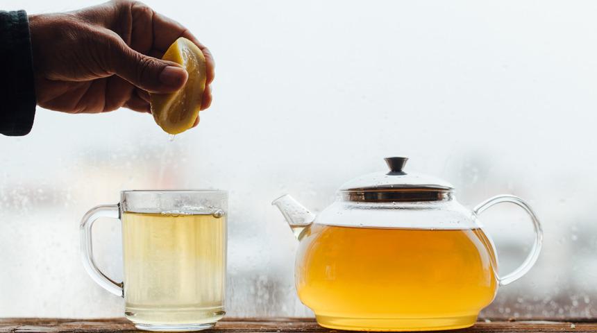 Çaya limon sıkmanın faydaları nelerdir? Çaya limon sıkmak neye iyi gelir? Çaya limon sıkıp içmenin faydaları