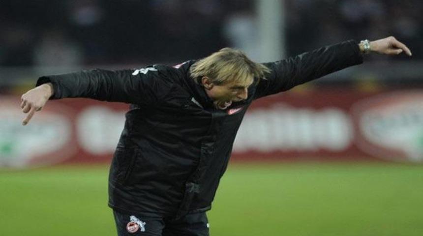 Daum'un ailesi K&ouml;ln'de zor g&uuml;nler ge&ccedil;iriyor..