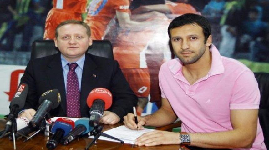 Taner'den Eskişehir'e b&uuml;y&uuml;k &ccedil;alım!