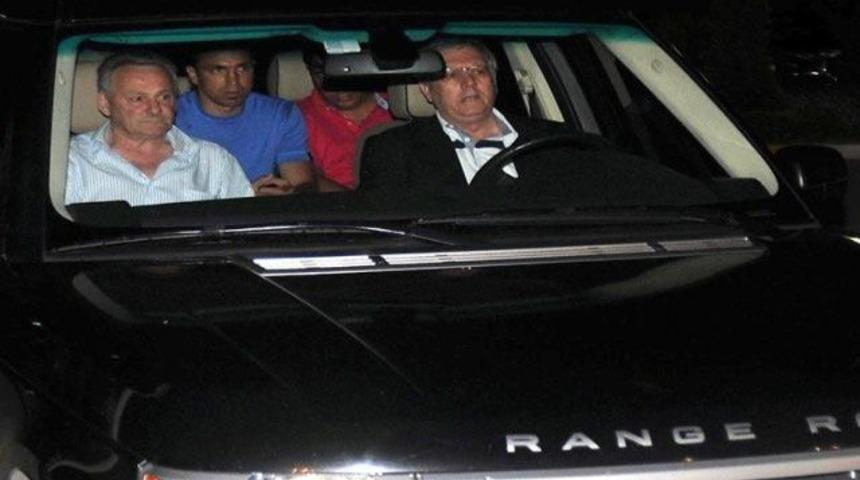 Mehmet Topuz Fenerbah&ccedil;e'de (VİDEO)