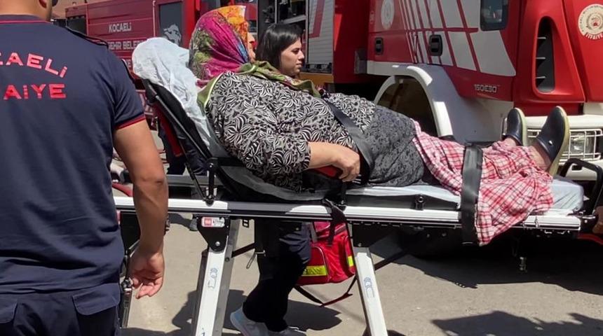 Apartmanda yangın paniği: Yaşlı kadın fenalık geçirdi