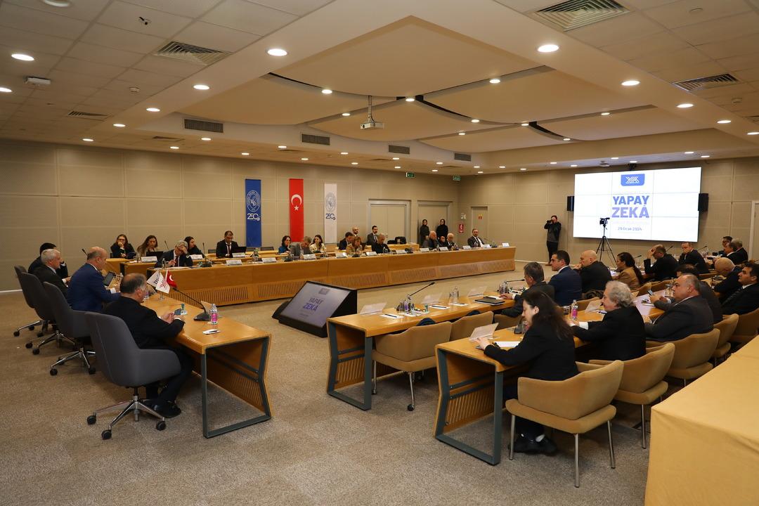 TURKIYE-BILISIM-ALANLARINDA-EN-YUKSEK-M_751898_221941