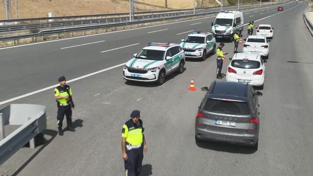 Jandarma otoyolda denetimlerini artırdı
