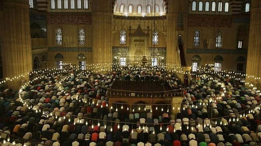 Kurban Bayramı yarın başlıyor! İşte il il bayram namazı saatleri
