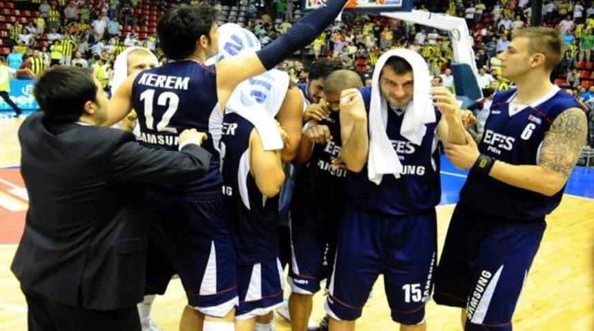 Efesli oyunculara tehdit!