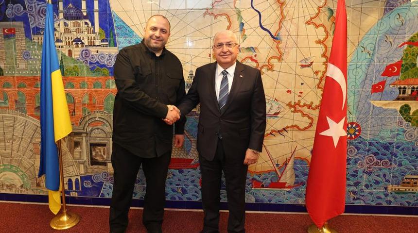 Bakan Güler, Ukrayna Savunma Bakanı Umerov ile görüştü