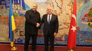 Bakan Güler, Ukrayna Savunma Bakanı Umerov ile görüştü
