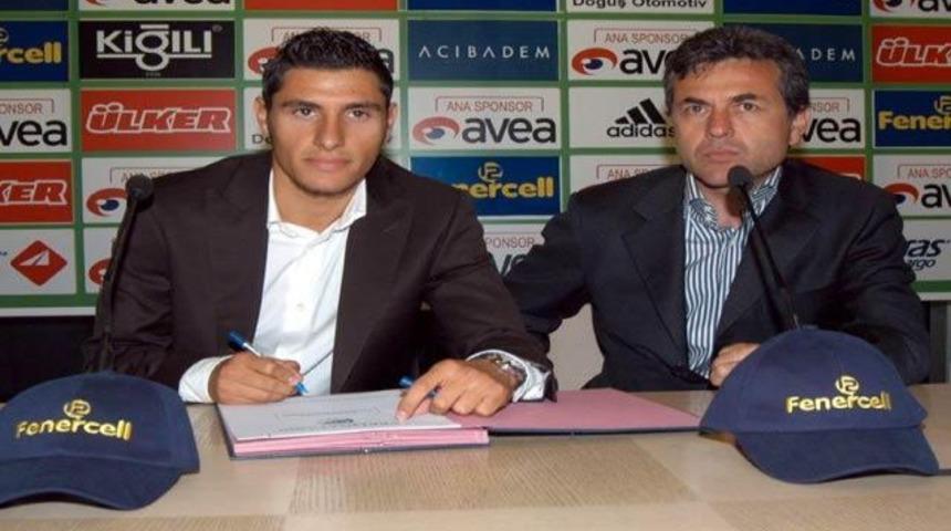 &Ouml;zer imzayı attı!