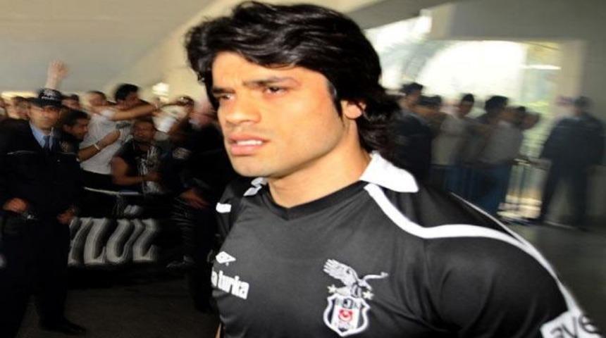 G&ouml;khan Zan Galatasaray'da!