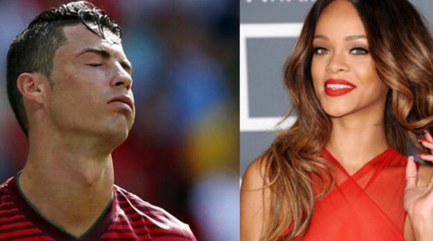 Ağlayan Ronaldo'ya Rihanna tesellisi