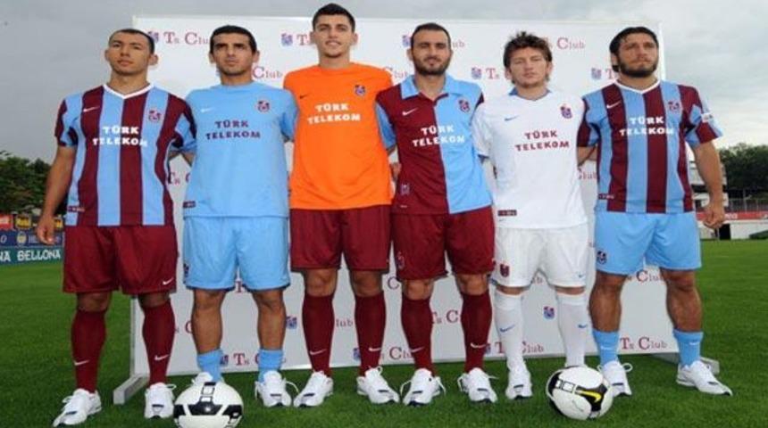 İşte yeni formalar!