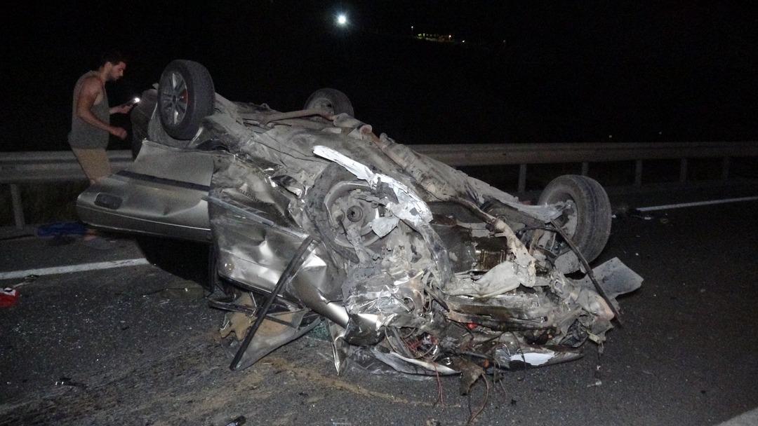 1200xauto İzmir'de kahreden kaza: Kardeşinin düğününe gidiyordu, eşiyle birlikte hayatını kaybetti!