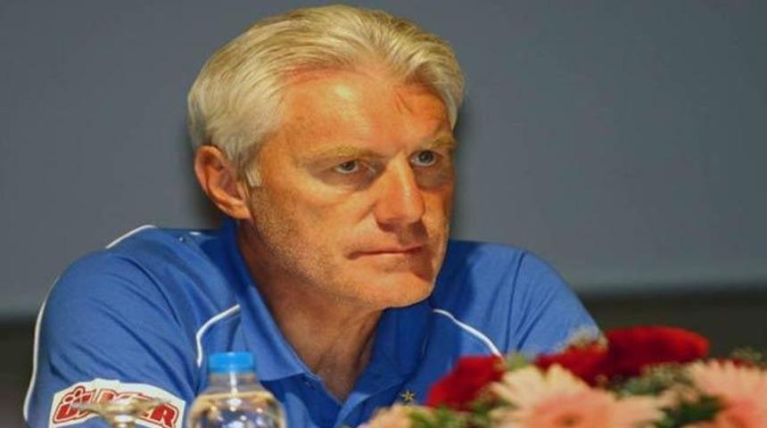 Broos'un kafasındaki 7 kişi hazır