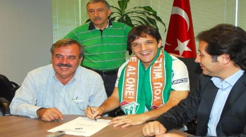 Bursaspor'da Batalla sevinci