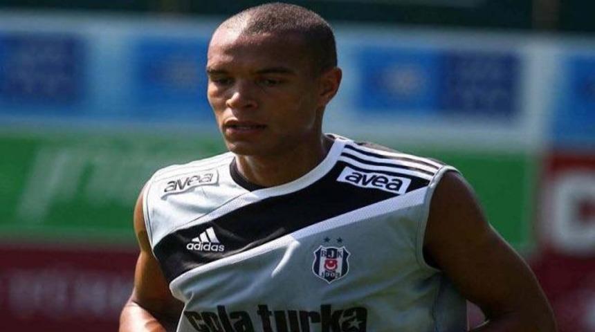 Ferrari &ccedil;ift kalede oynadı