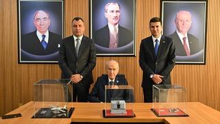 MHP Lideri Bahçeli Ülkü Ocakları'nı ziyaret etti