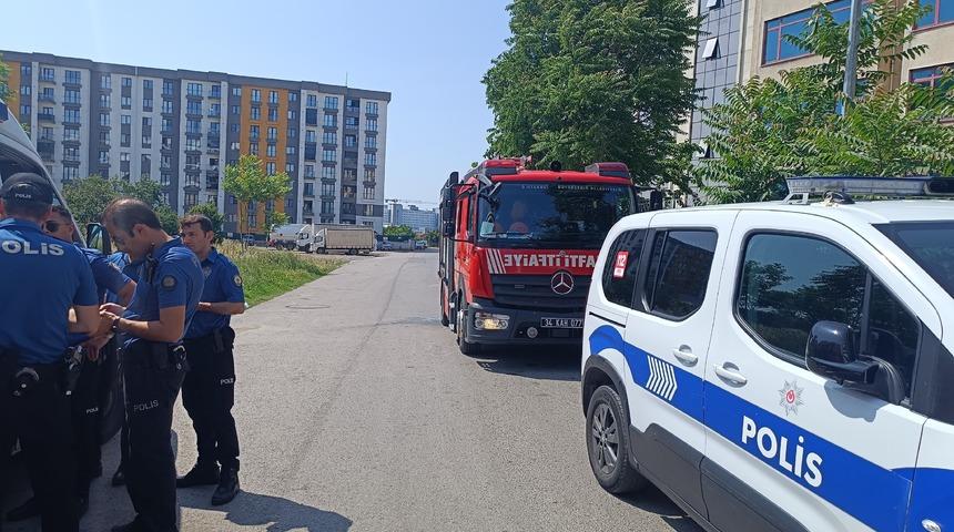 İş yerinden parasını alamayan kadın, kendini ve iş yerini yakmakla tehdit etti