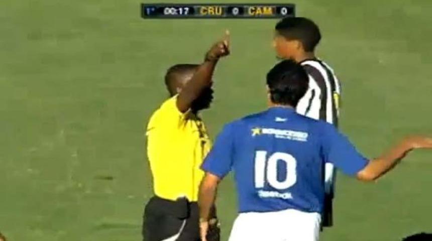 15. saniyede kırmızı kart! (VİDEO)