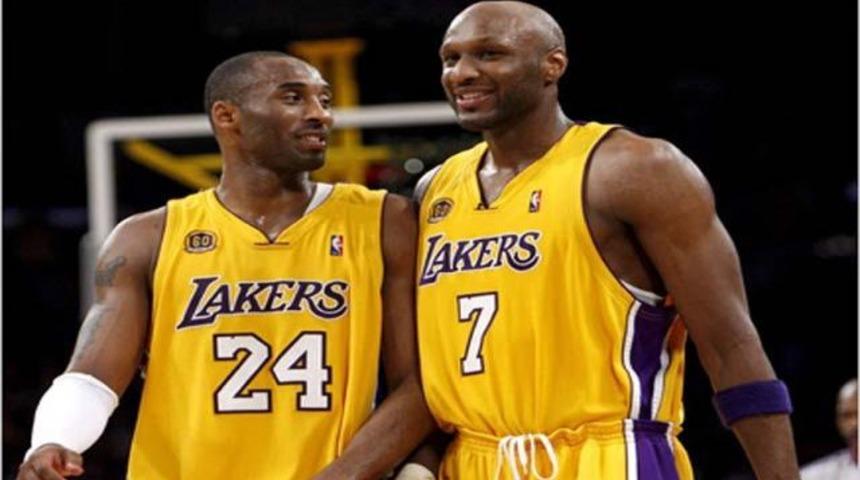 Odom LA'de kalıyor!