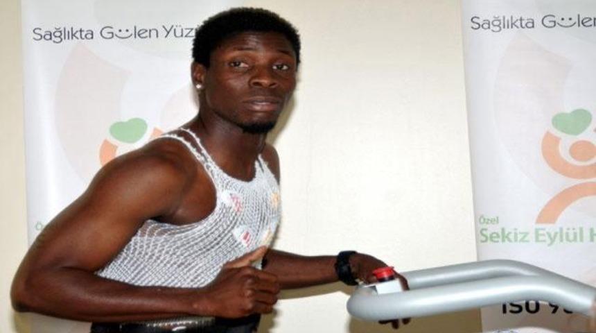 Dixon resmen Tarzan oldu!