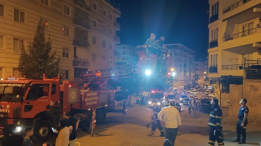 Batman’da market yangını paniğe neden oldu: 5 kişi kurtarıldı