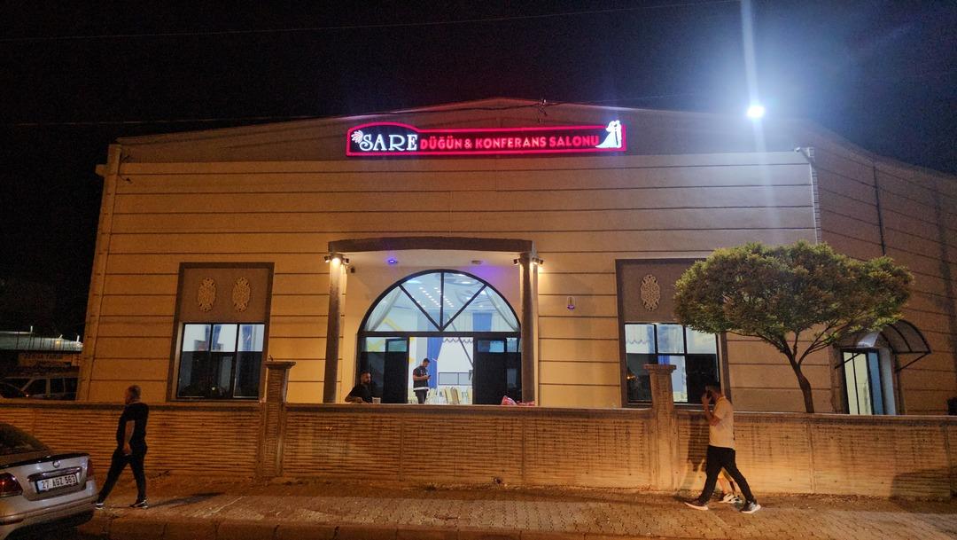 1200xauto Düğün salonuna silahlı saldırı! 1 kişi öldü, 3 kişi yaralandı