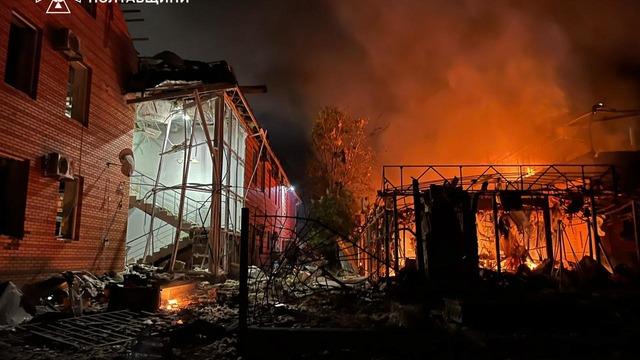 Zelenskiy duyurdu! Rusya'nın saldırısında can kaybı 4'e, yaralı sayısı 80'e yükseldi
