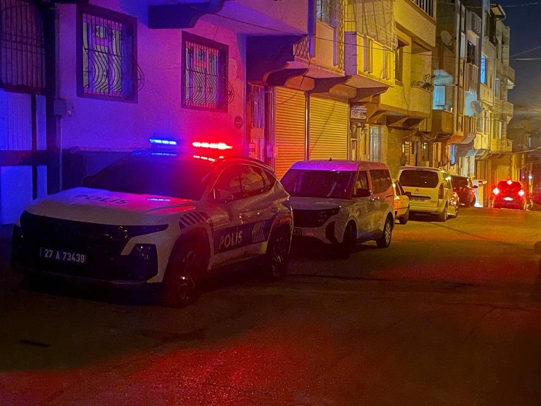 GAZIANTEP’TE-ANNE-VE-KIZI-KILITLI-OLDUKL_754273_222615