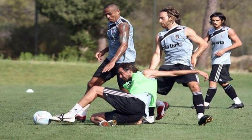 Yusuf Denizli'yi &ccedil;ıldırttı!