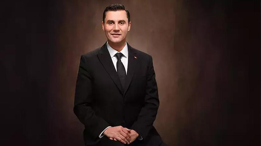 Yeni Akit'in Ferdi Zeyrek paylaşımı sosyal medyada gündem oldu! 'Çarpıldı' başlığıyla verdiler