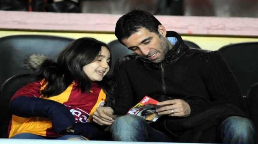 Hakan Ş&uuml;k&uuml;r bombaladı!