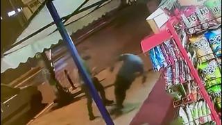 Komalık eden yumruk! Önce yere yığdı sonra kalp mesajı yaptı... O anlar saniye saniye kamerada