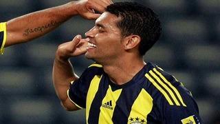 Dunga Dos Santos'dan vazgeçmiyor!