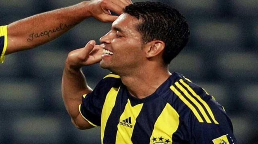 Dunga Dos Santos'dan vazge&ccedil;miyor!