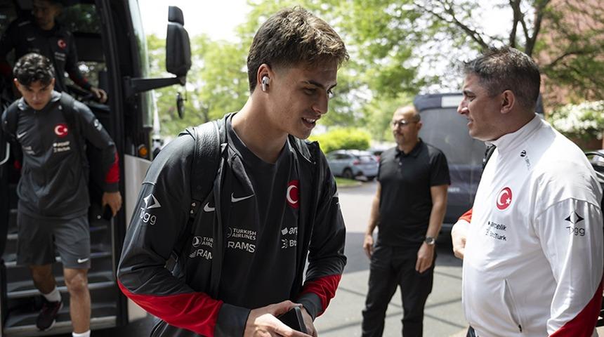 A Milli Futbol Takımı, ABD maçını oynayacağı Hartford'a geldi