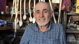 Televizyonda görüp başladı 22 yıldır yapıyor! 5 metrelik atölyesinde sadece bununla uğraşıyor