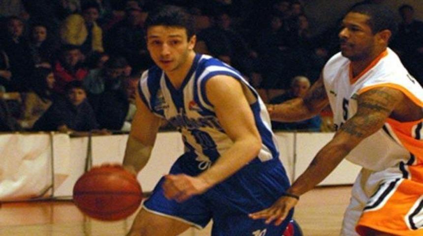 Bornova'ya Karadağ'lı oyun kurucu